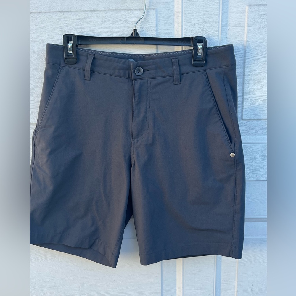 Men's Vuori Meta Shorts Chino grey Performance Technical Golf V379 size 30